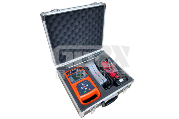 ZXET3006雙鉗口接地電阻測試儀.jpg ZXET3006雙鉗口接地電阻測試儀.jpg